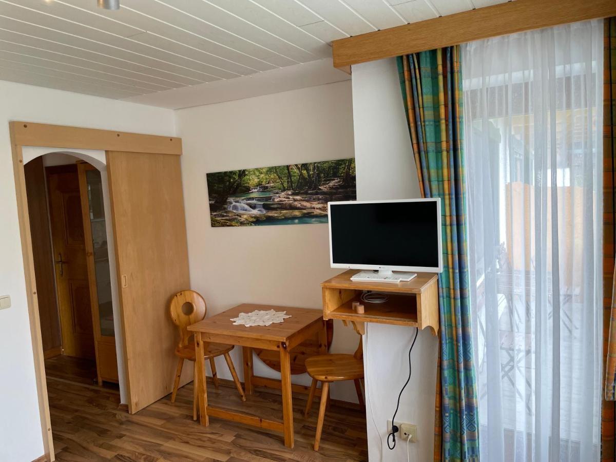 Landhaus Sonne Maishofen Exteriör bild